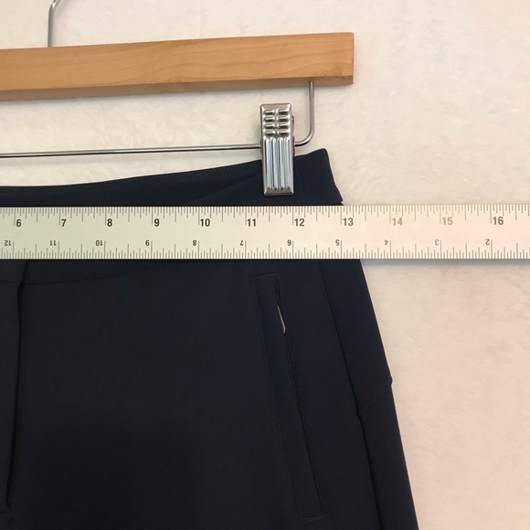 Lululemon blue On The Move Pant True Navy size 2 - Picture 4 of 12